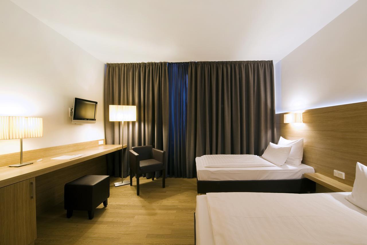 Hotel Thalmair Мюнхен Екстер'єр фото