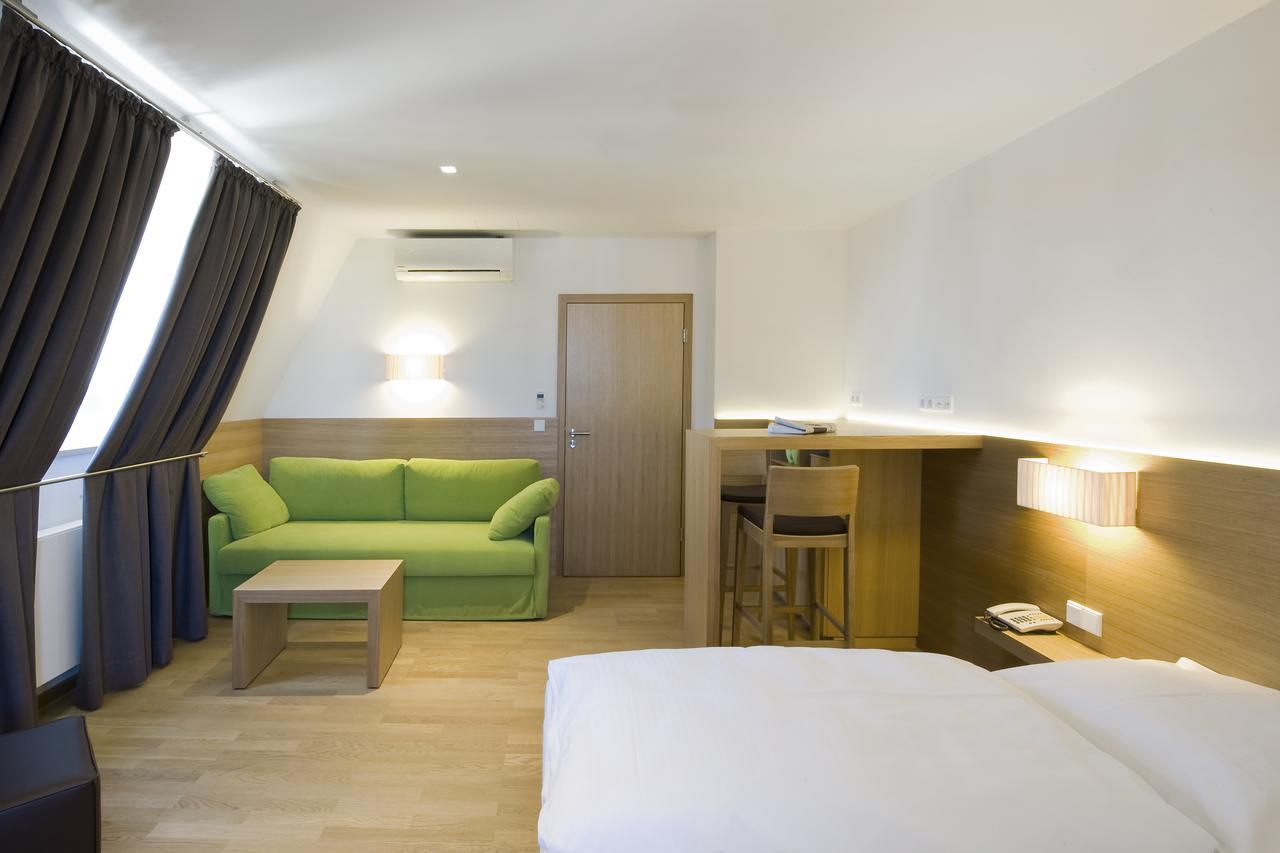 Hotel Thalmair Мюнхен Екстер'єр фото