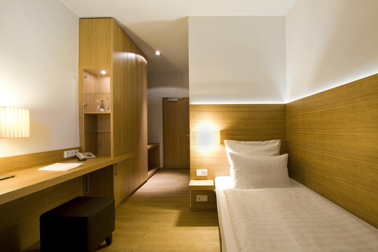 Hotel Thalmair Мюнхен Екстер'єр фото